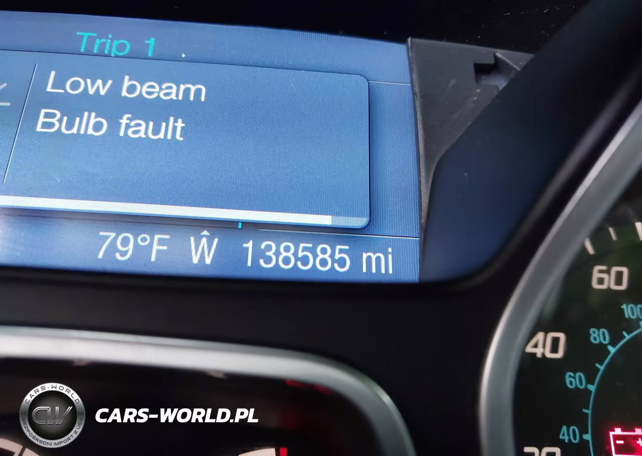 2013 Ford Focus Se VIN:1FADP3K24DL298320 - 16