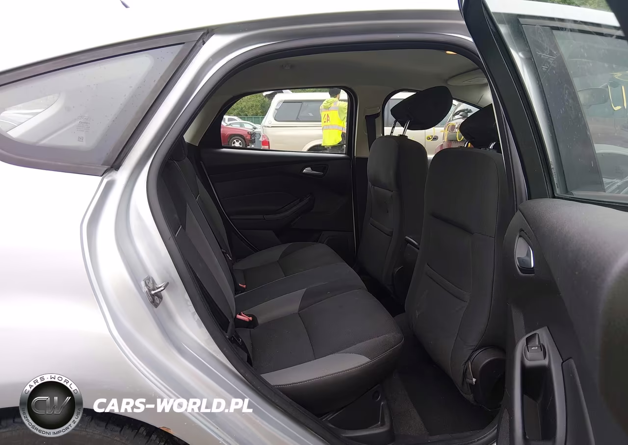 2013 Ford Focus Se VIN:1FADP3K24DL298320 - 8