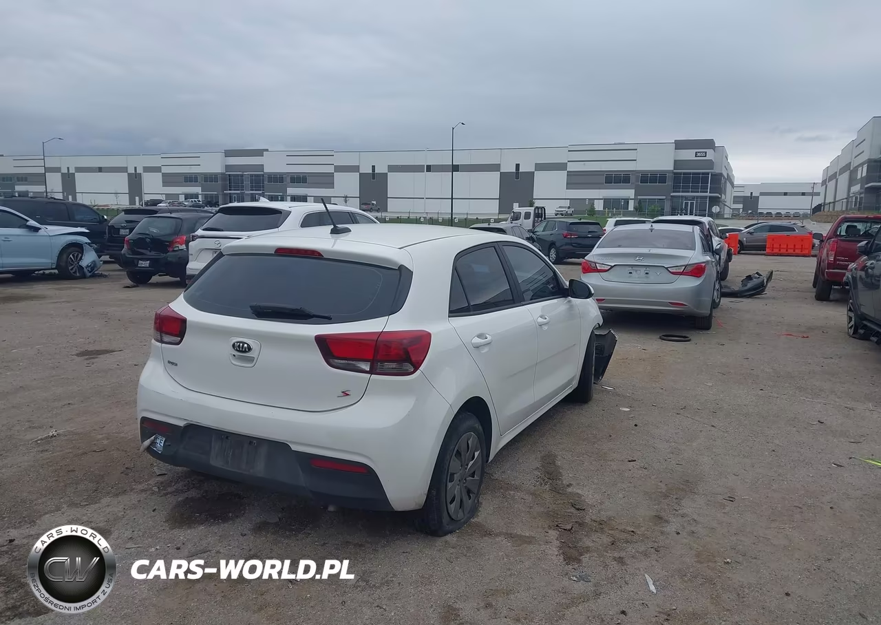 2020 Kia Rio 5-Door S VIN:3KPA25AD1LE299913 - 4