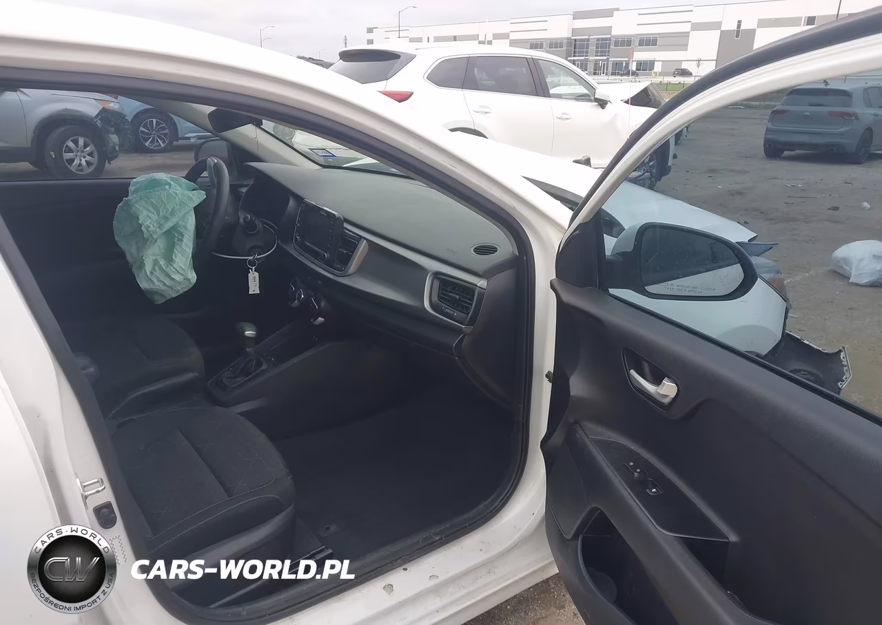 2020 Kia Rio 5-Door S VIN:3KPA25AD1LE299913 - 5