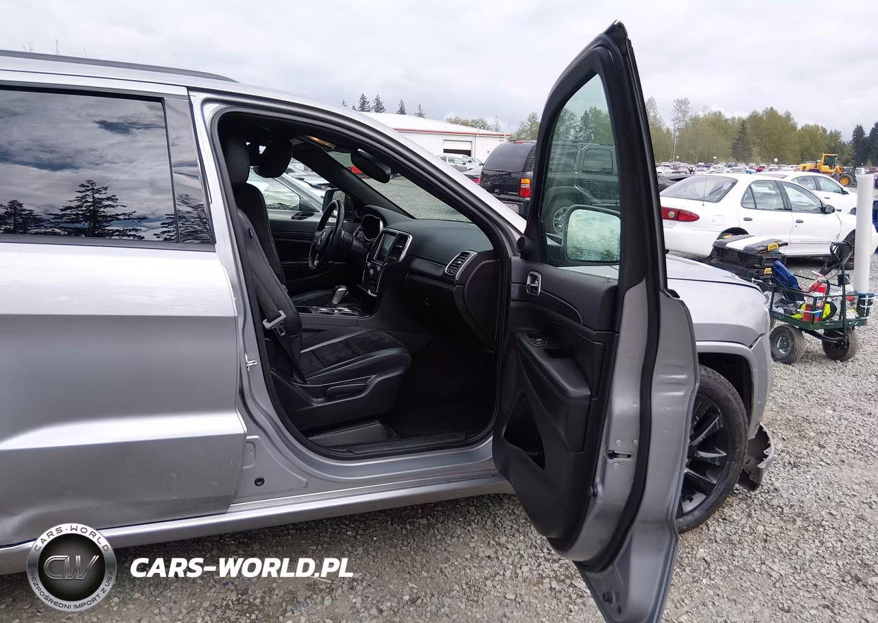 2017 Jeep Grand Cherokee Altitude 4X2 VIN:1C4RJEAG3HC757272 - 5