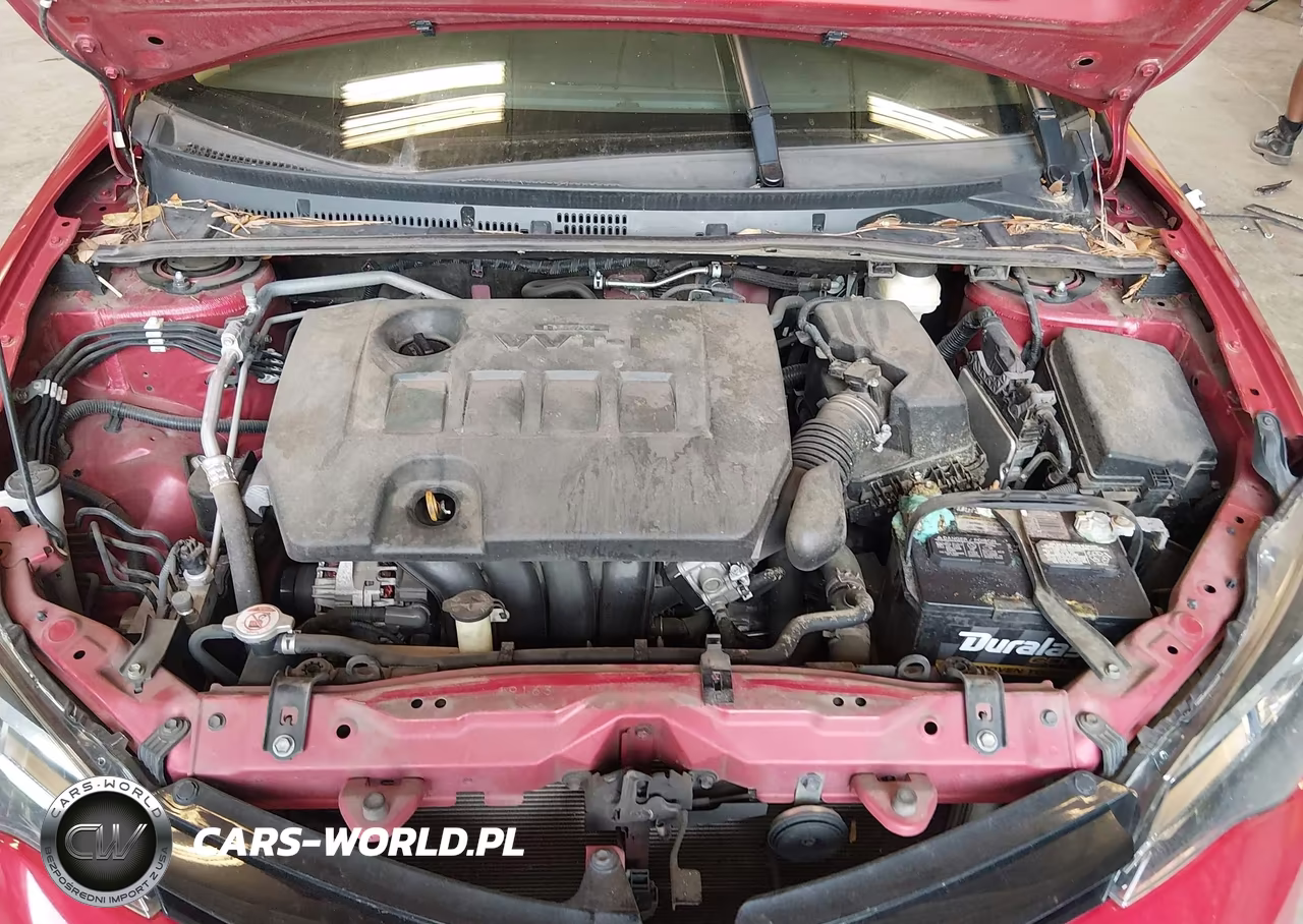 2018 Toyota Corolla Le VIN:5YFBURHE7JP744543 - 10