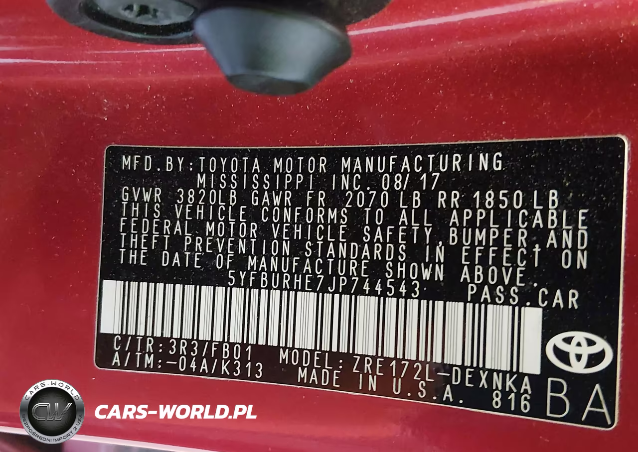 2018 Toyota Corolla Le VIN:5YFBURHE7JP744543 - 9