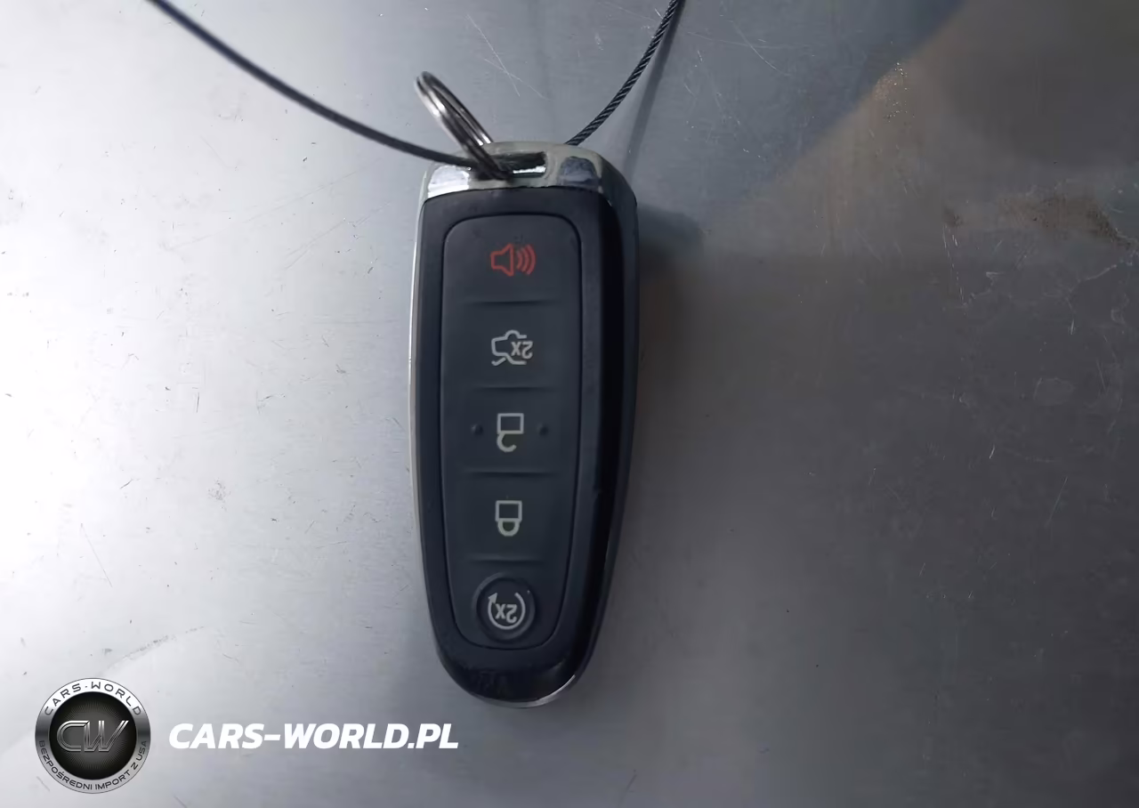 2015 Ford Focus Titanium VIN:1FADP3N29FL293919 - 11
