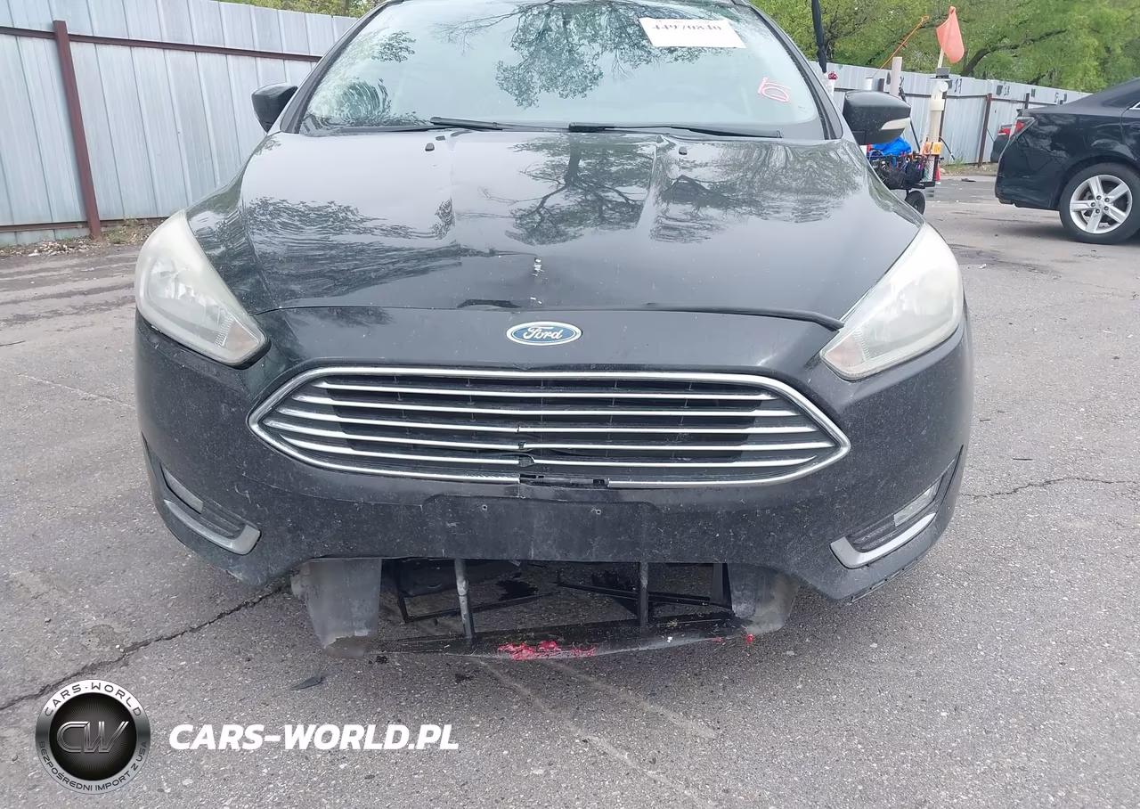 2015 Ford Focus Titanium VIN:1FADP3N29FL293919 - 6