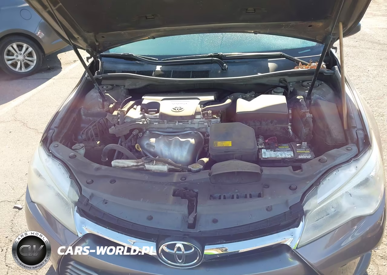 2015 Toyota Camry Le VIN:4T4BF1FK1FR458302 - 10