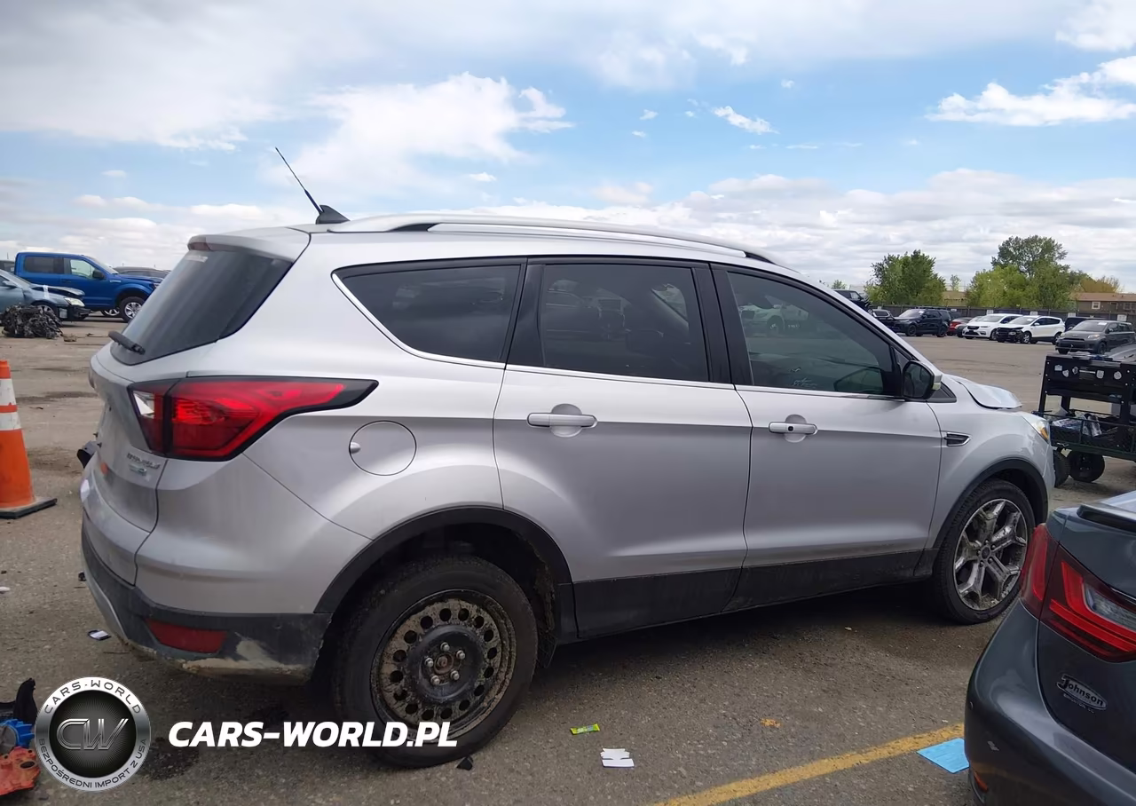 2019 Ford Escape Titanium VIN:1FMCU9J98KUA19244 - 14