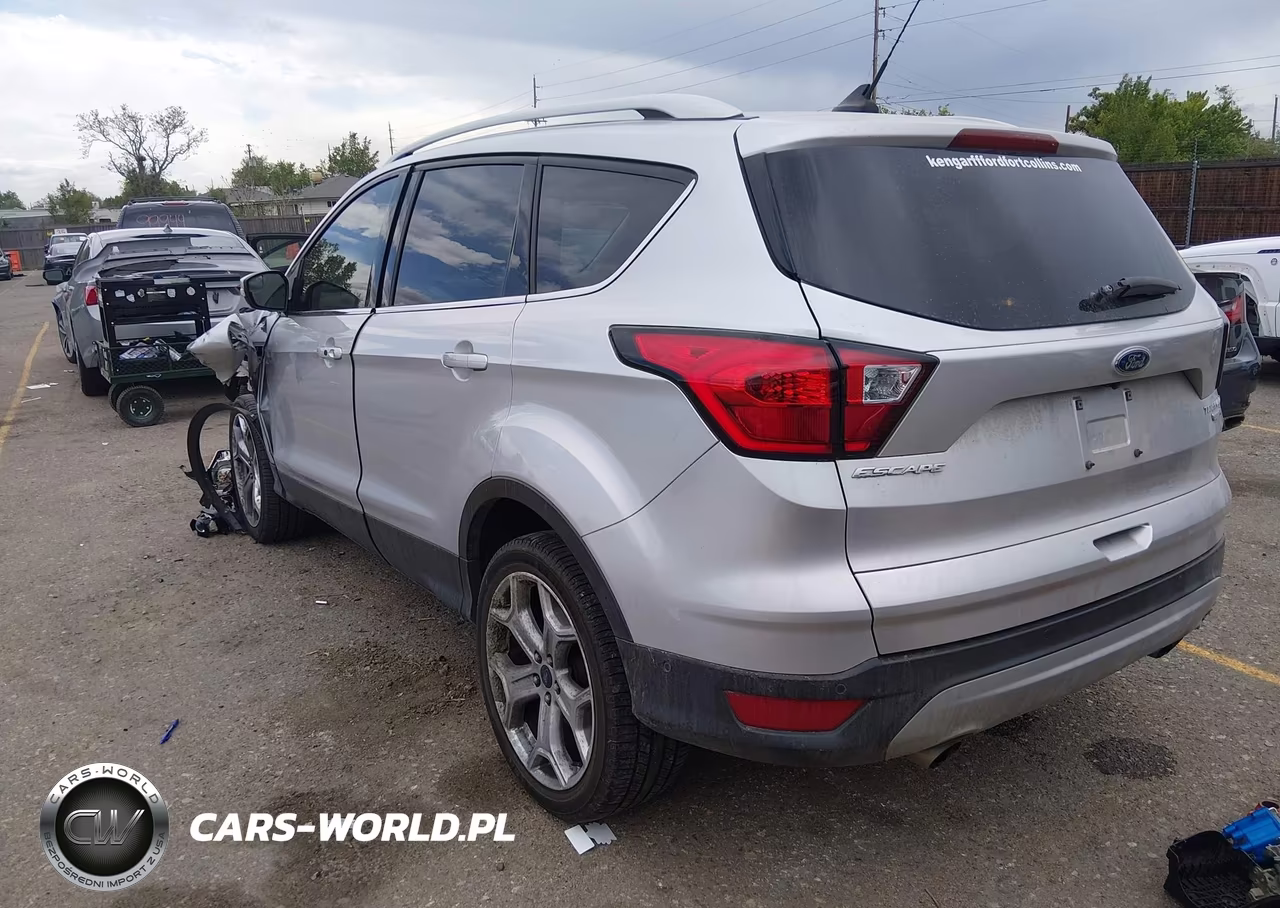 2019 Ford Escape Titanium VIN:1FMCU9J98KUA19244 - 3