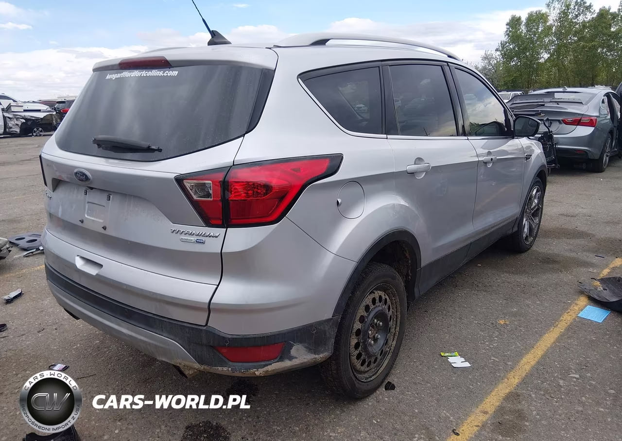 2019 Ford Escape Titanium VIN:1FMCU9J98KUA19244 - 4