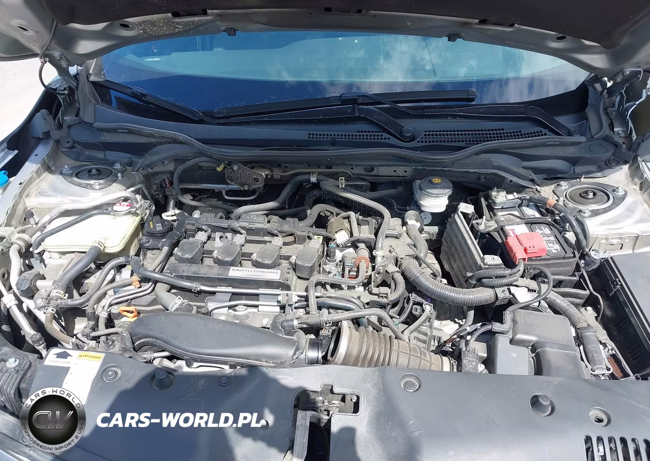 2018 Honda Civic Sport VIN:SHHFK7H46JU210396 - 10