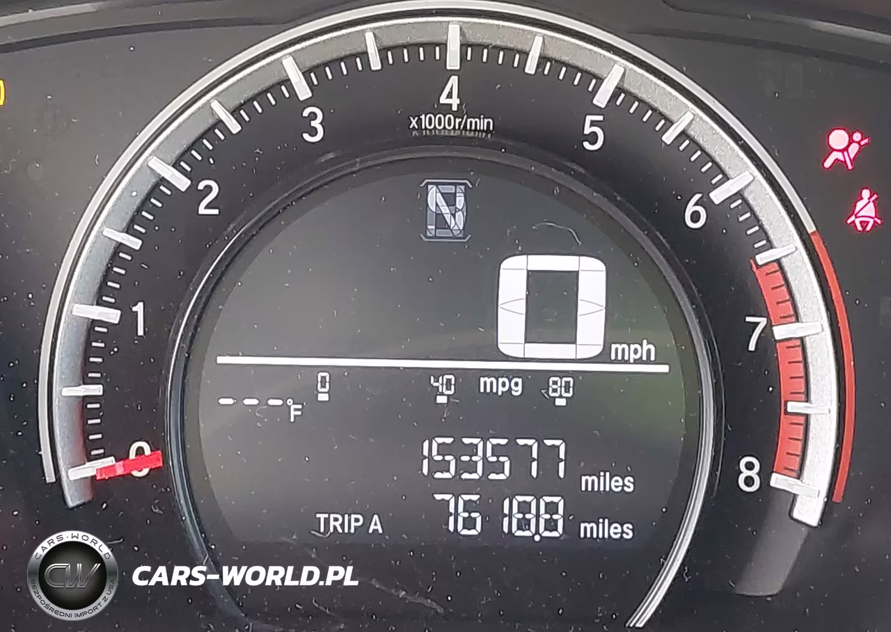 2018 Honda Civic Sport VIN:SHHFK7H46JU210396 - 16