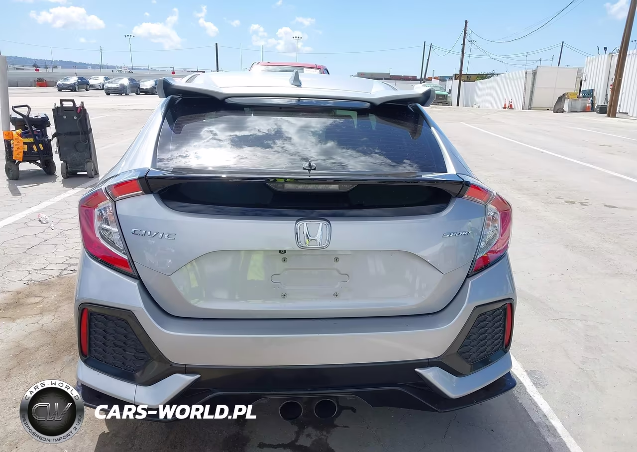 2018 Honda Civic Sport VIN:SHHFK7H46JU210396 - 17