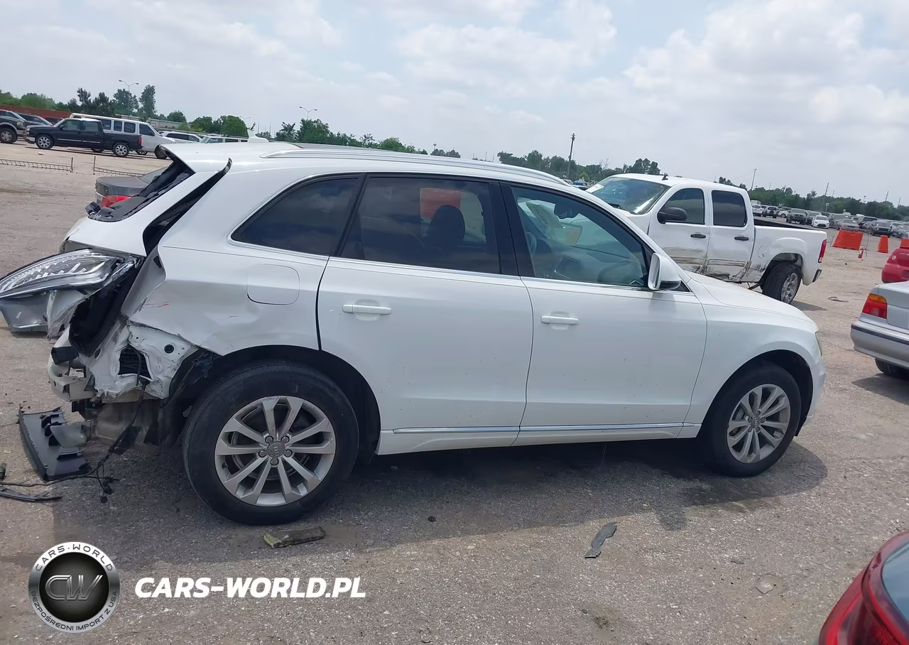 2014 Audi Q5 2.0T Premium VIN:WA1LFAFPXEA082966 - 14