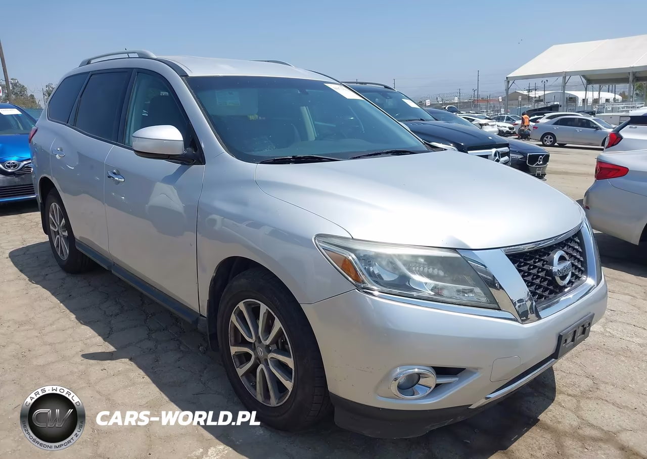 2016 Nissan Pathfinder Sv