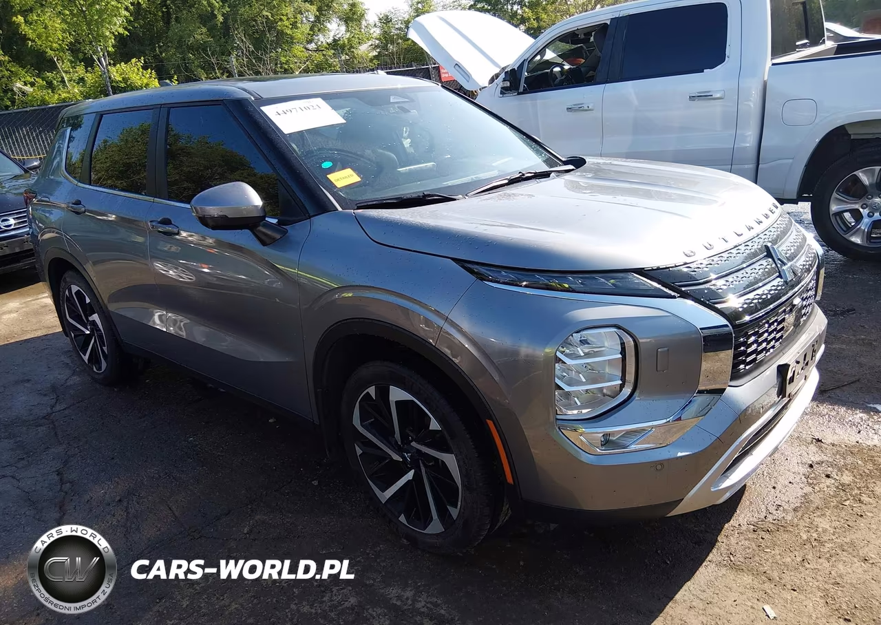 2023 Mitsubishi Outlander Se 2.5 S-Awc – zdjęcie 1 z 17