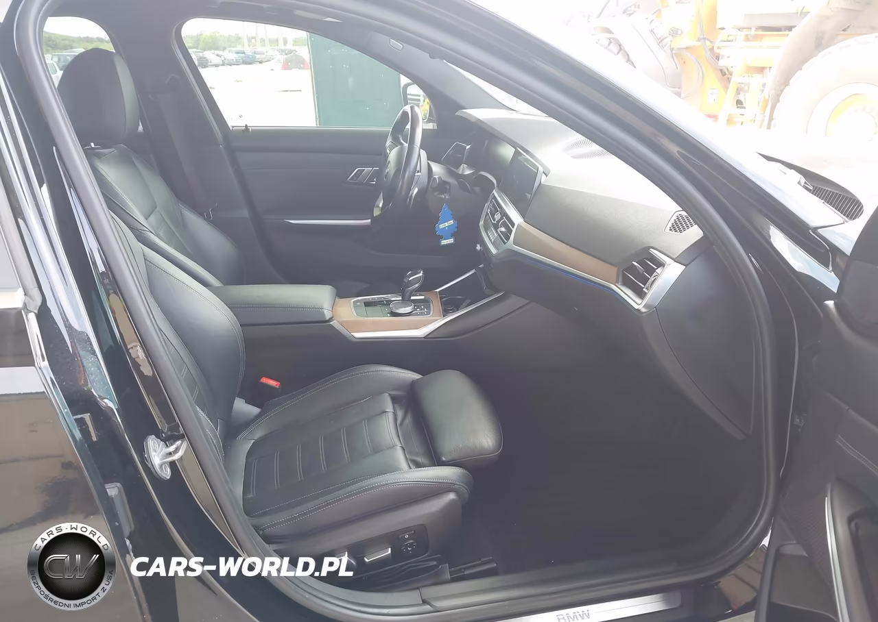 2019 BMW 330I VIN:3MW5R1J53K8B03317 - 5