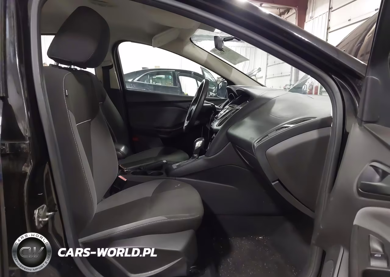 2012 Ford Focus Se VIN:1FAHP3K23CL430712 - 5