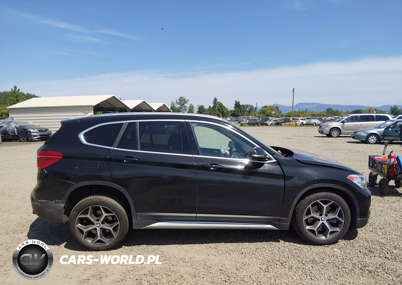 2019 BMW X1 xDrive28I VIN:WBXHT3C55K5L89410 - 14