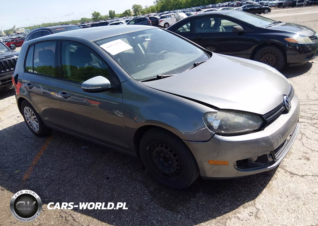 2012 Volkswagen Golf 2.5L 4-Door