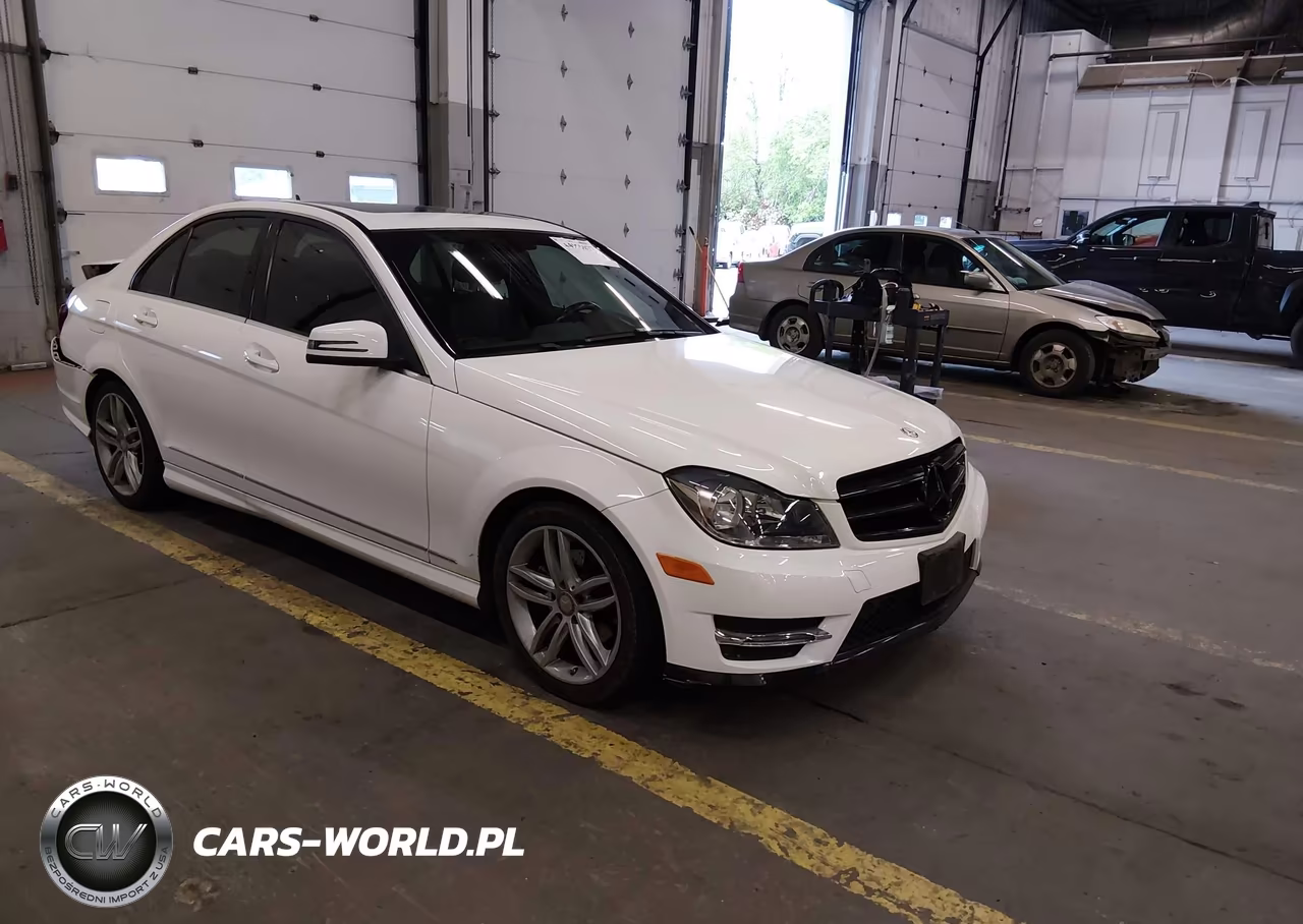 2014 Mercedes-Benz C 250 Sport