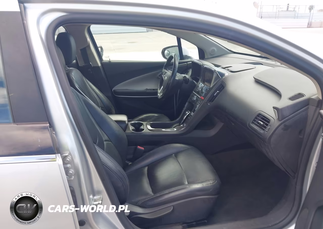 2011 Chevrolet Volt VIN:1G1RD6E45BU100156 - 5