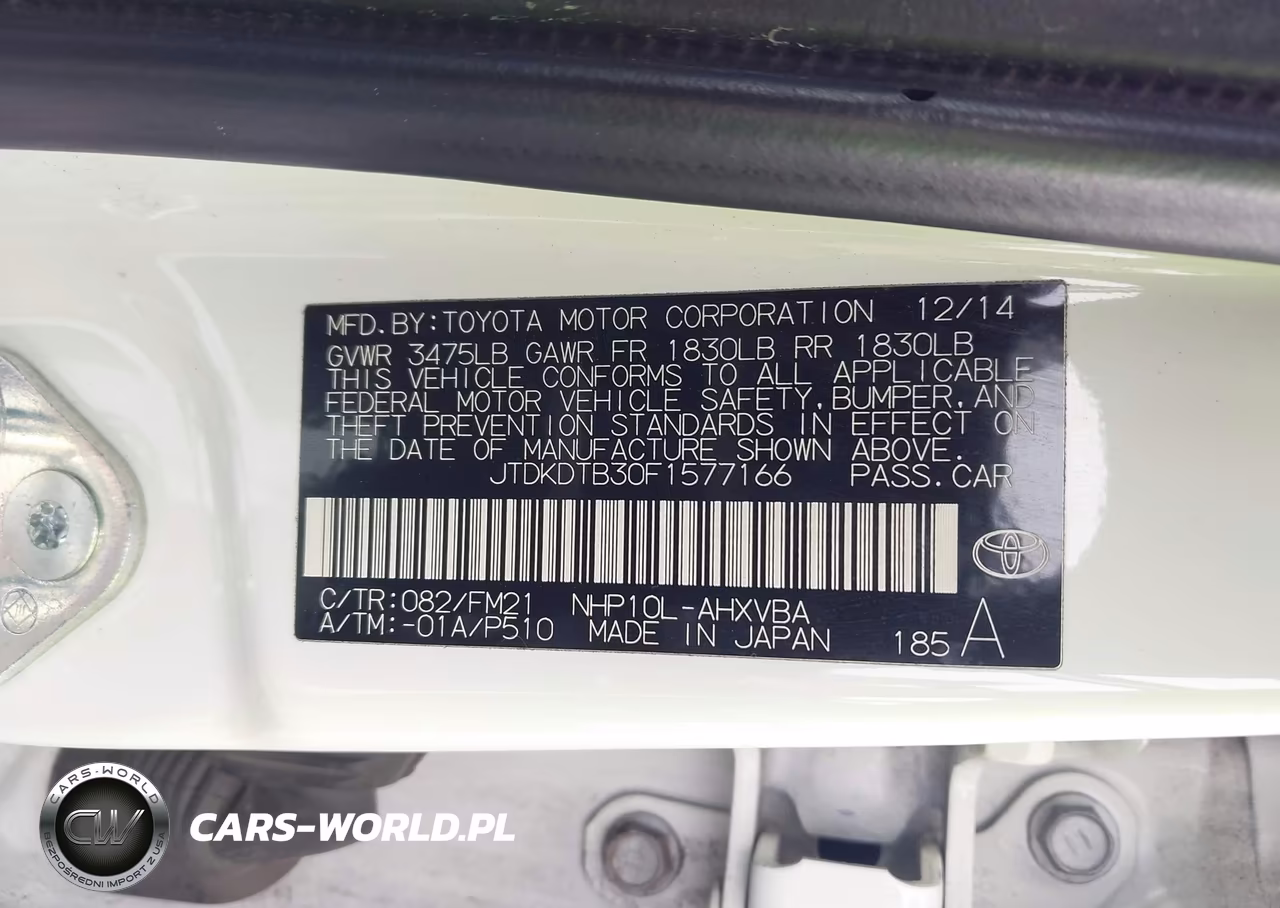 2015 Toyota Prius C Two VIN:JTDKDTB30F1577166 - 9