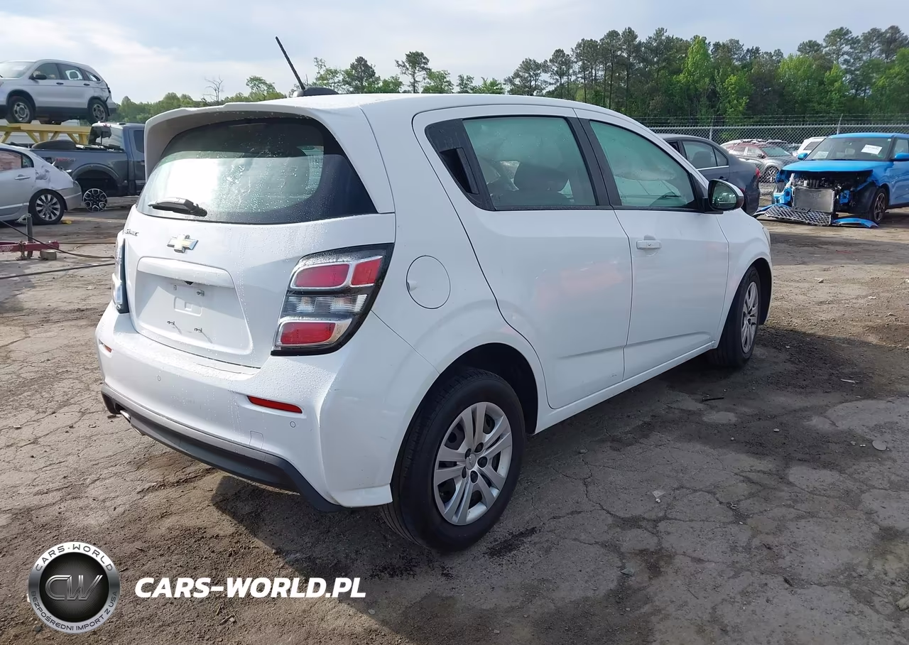 2020 Chevrolet Sonic Fwd 1Fl 5-Door VIN:1G1JG6SB7L4128064 - 4