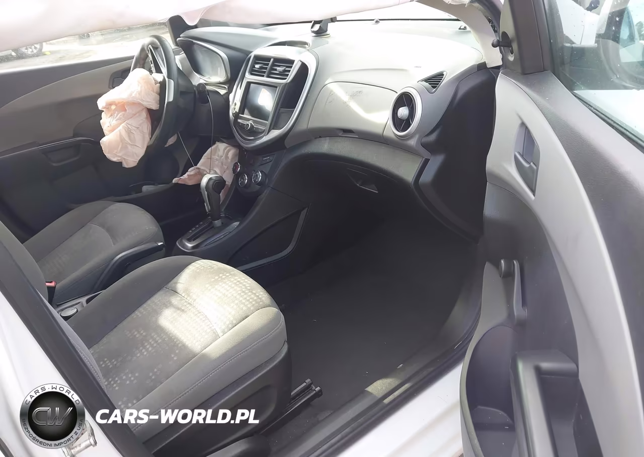 2020 Chevrolet Sonic Fwd 1Fl 5-Door VIN:1G1JG6SB7L4128064 - 5