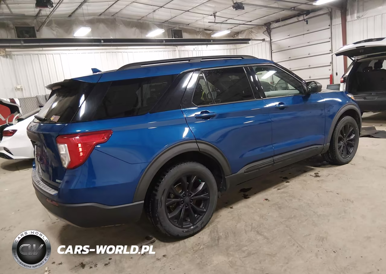 2020 Ford Explorer Xlt VIN:1FMSK8DH9LGC84754 - 4