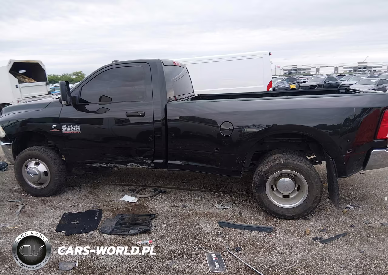 2017 Ram 3500 Tradesman 4X2 8' Box VIN:3C63RPAL2HG770137 - 14
