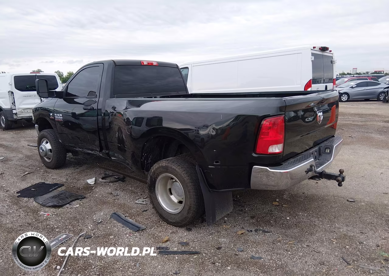 2017 Ram 3500 Tradesman 4X2 8' Box VIN:3C63RPAL2HG770137 - 3