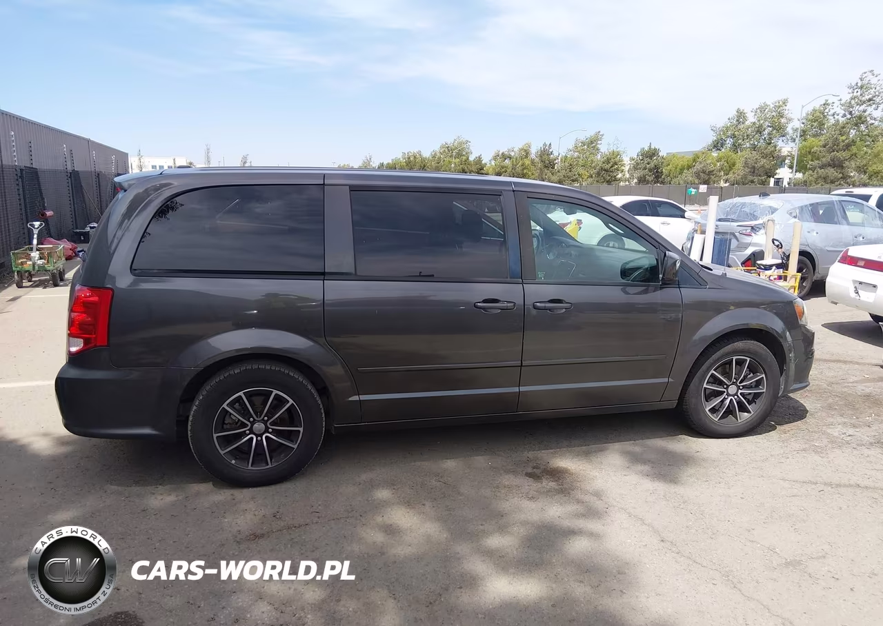 2015 Dodge Grand Caravan Se Plus VIN:2C4RDGBG3FR669246 - 13