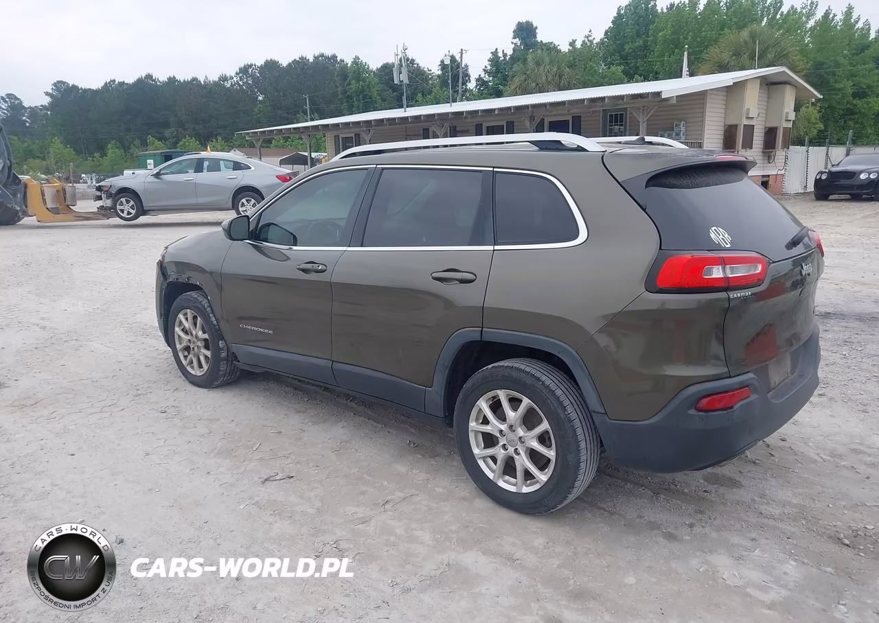 2014 Jeep Cherokee Latitude VIN:1C4PJLCS1EW299884 - 3