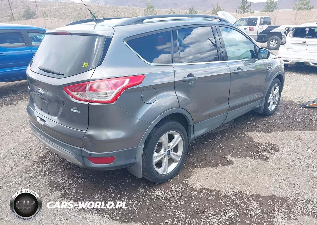 2014 Ford Escape Se VIN:1FMCU9G93EUD25392 - 4