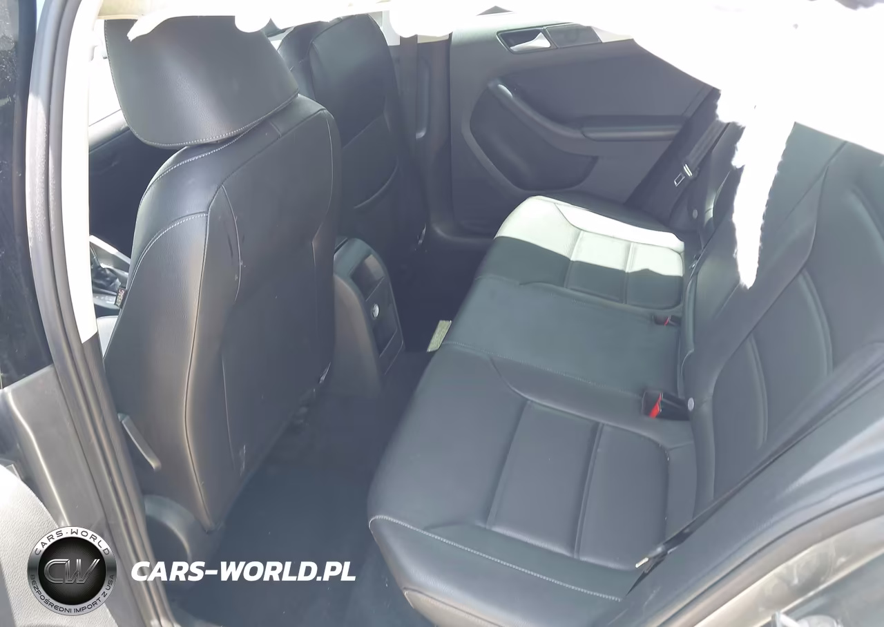 2018 Volkswagen Jetta 1.4T Se-1.4T Wolfsburg Edition VIN:3VWDB7AJ9JM259674 - 8