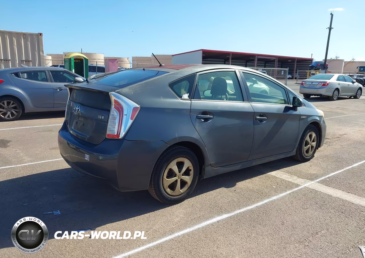 2012 Toyota Prius Five-Four-One-Three-Two VIN:JTDKN3DU0C1605725 - 4