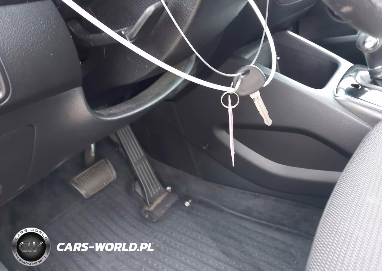 2017 Kia Forte Lx VIN:3KPFK4A72HE068469 - 11