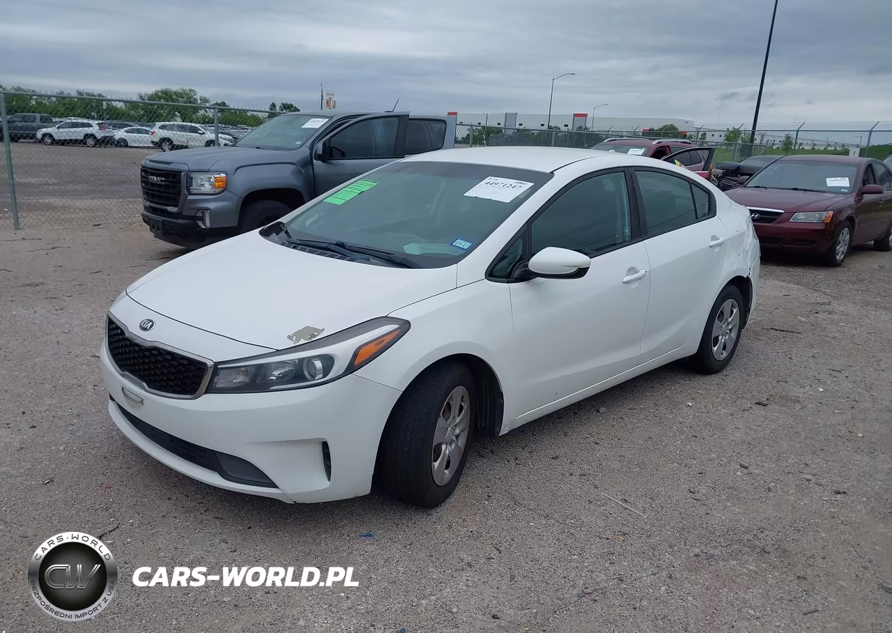 2017 Kia Forte Lx VIN:3KPFK4A72HE068469 - 2