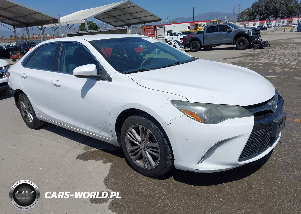 2016 Toyota Camry Se
