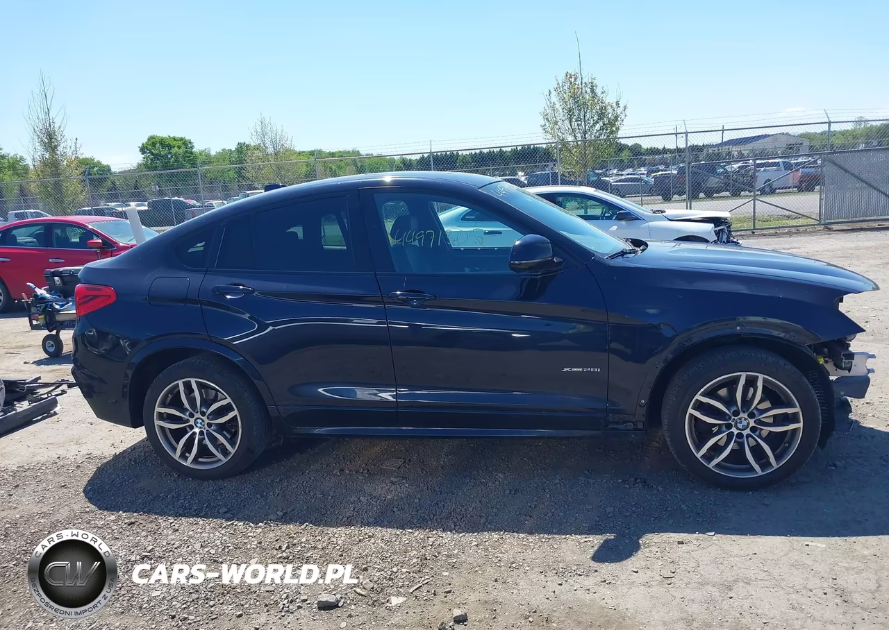 2015 BMW X4 xDrive28I VIN:5UXXW3C51F0M88498 - 14