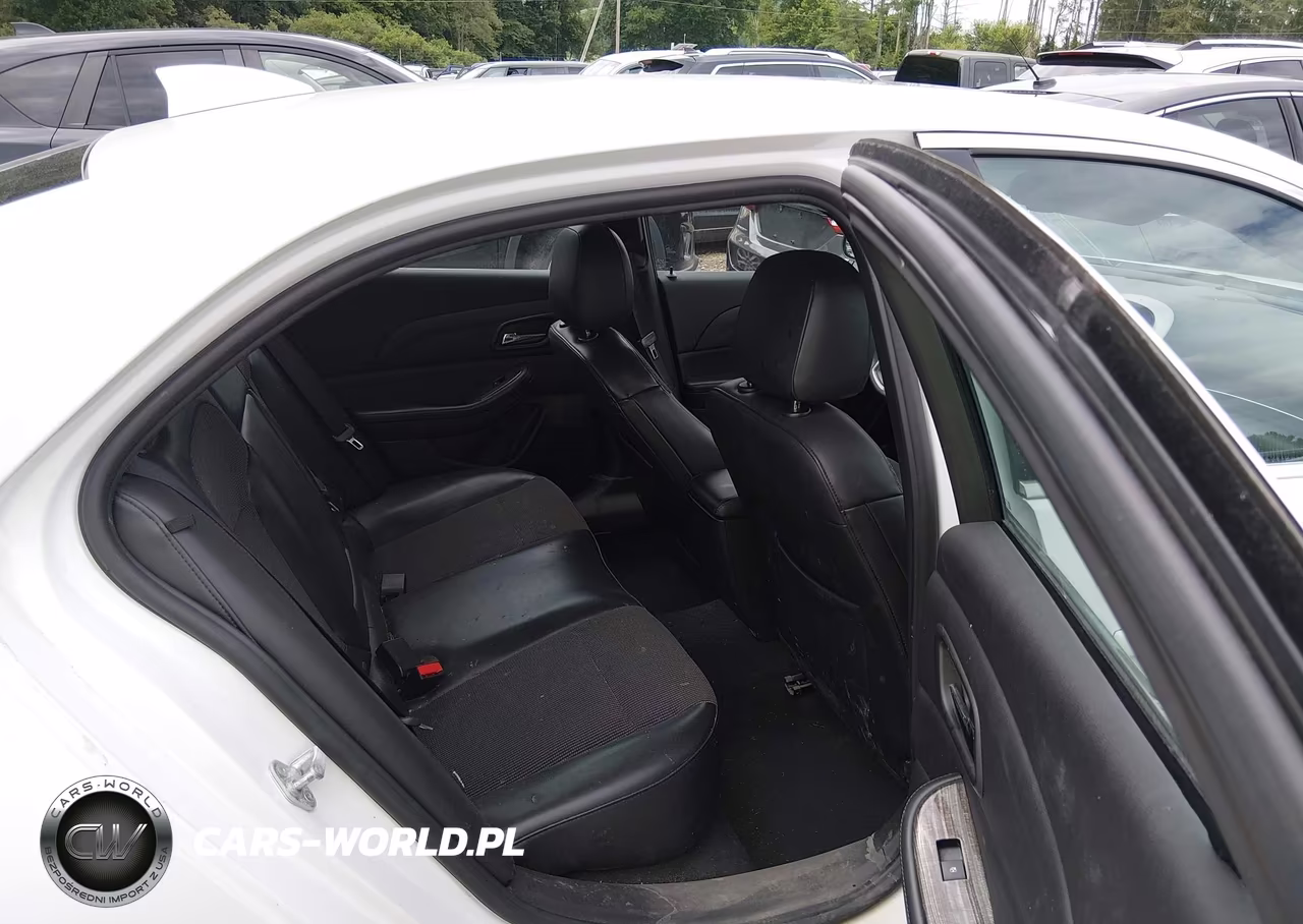2015 Chevrolet Malibu 1Lt VIN:1G11C5SL0FU150636 - 8