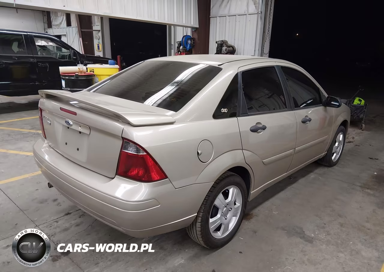 2007 Ford Focus S-Se-Ses VIN:1FAHP34N47W119625 - 4