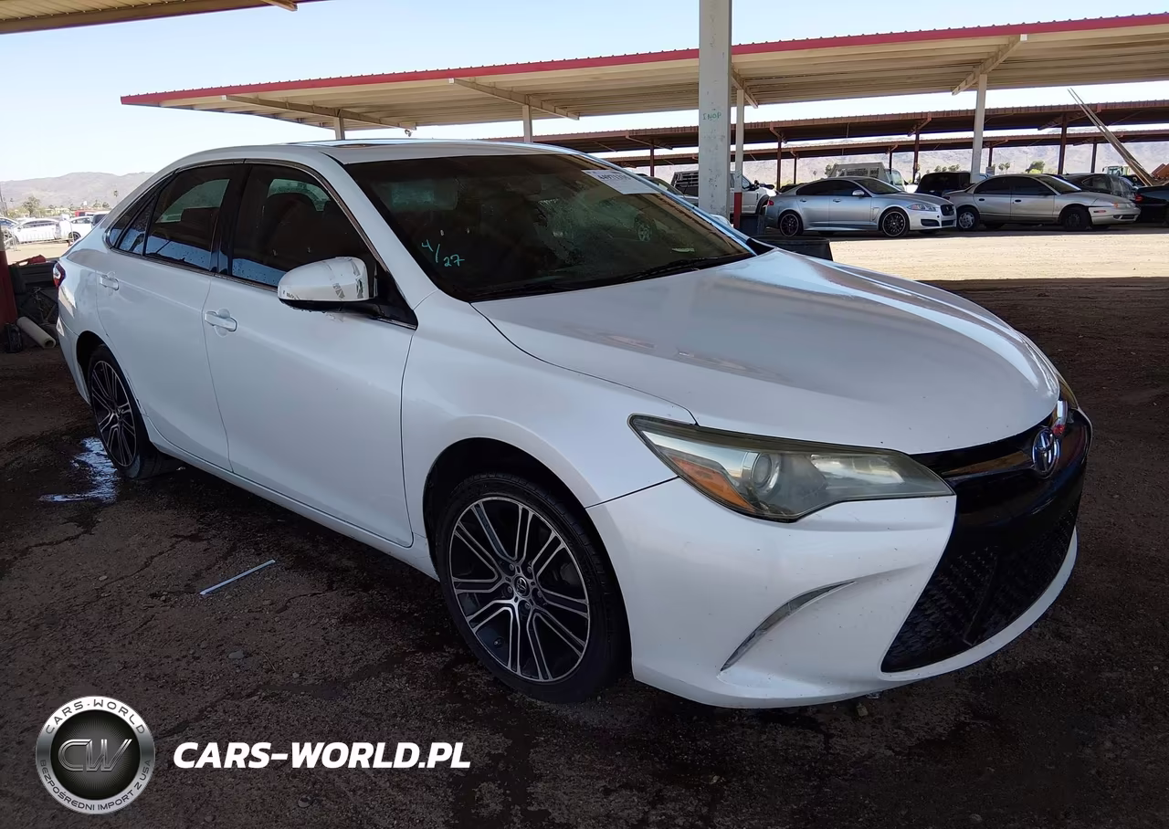 2016 Toyota Camry Se – zdjęcie 1 z 16