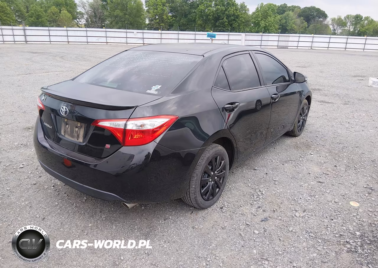 2015 Toyota Corolla S VIN:2T1BURHE2FC462723 - 4