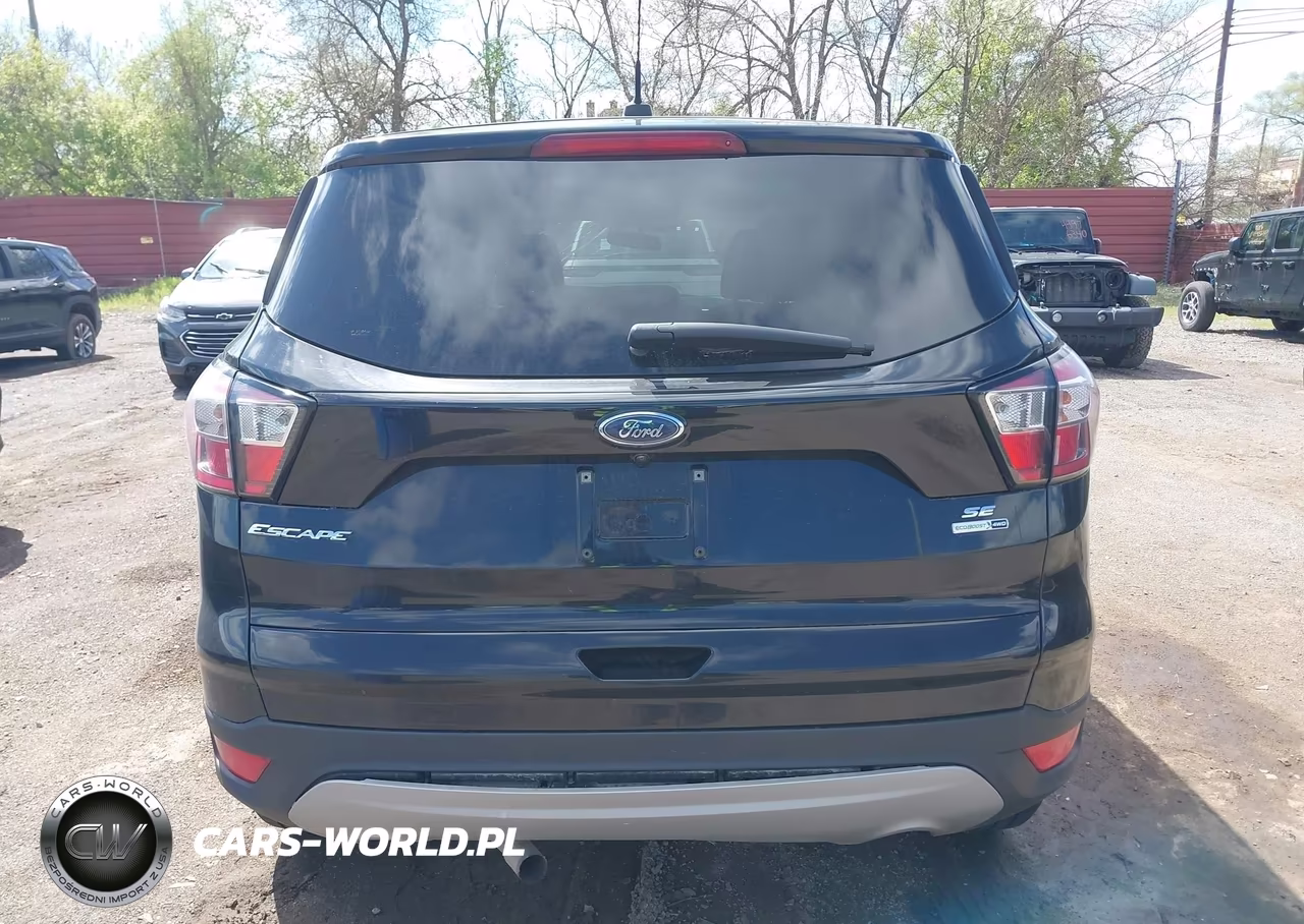 2017 Ford Escape Se VIN:1FMCU9GD5HUE44781 - 16