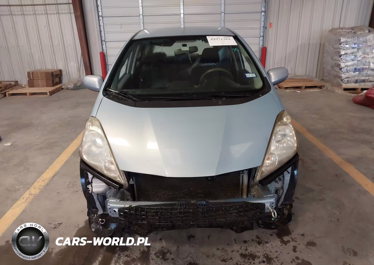 2010 Honda Fit Sport VIN:JHMGE8H43AC036835 - 13