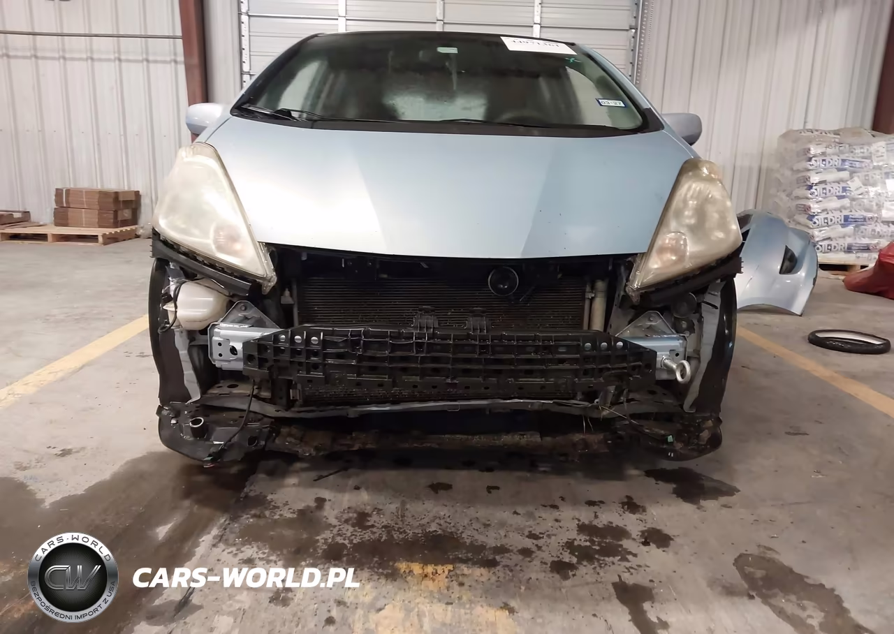 2010 Honda Fit Sport VIN:JHMGE8H43AC036835 - 6