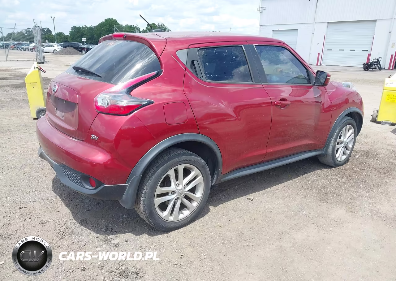 2015 Nissan Juke Sv VIN:JN8AF5MRXFT503846 - 4