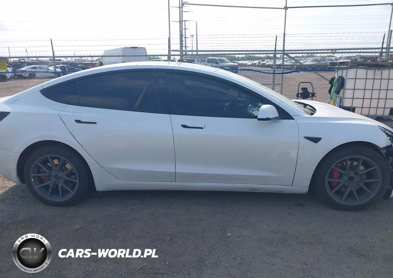 2021 Tesla Model 3 Standard Range Plus Rear-Wheel Drive VIN:5YJ3E1EA2MF978013 - 14