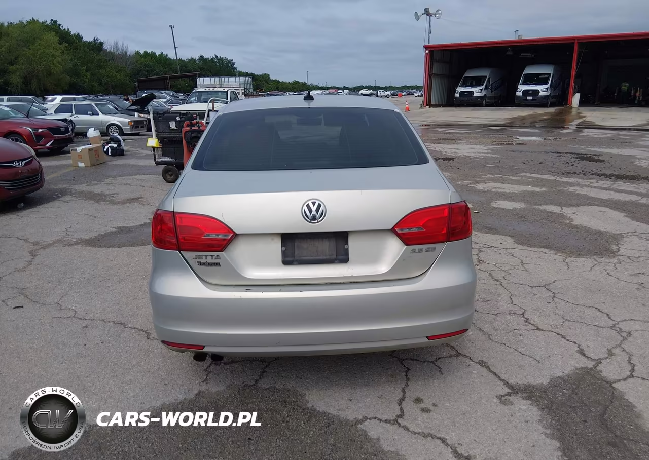 2011 Volkswagen Jetta 2.5L Se VIN:3VWDZ7AJ1BM373035 - 16